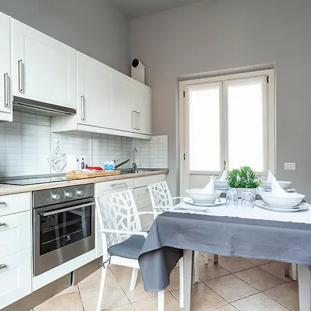 Luxury * Сомма-Ломбардо